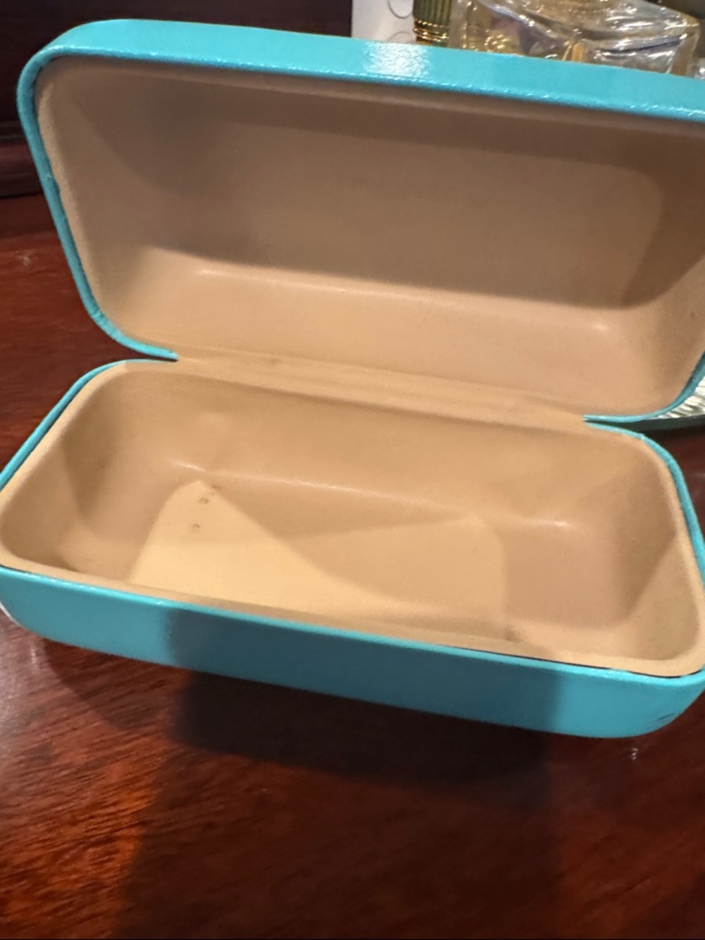 Tiffany & Co. Two-Tone Cat Eye Sunglasses in Tiffany Blue and Black - Picture 5 of 6